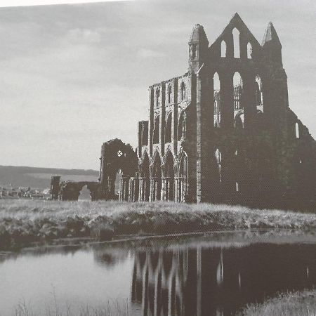 Chartwell Retreat Lejlighed Whitby Eksteriør billede